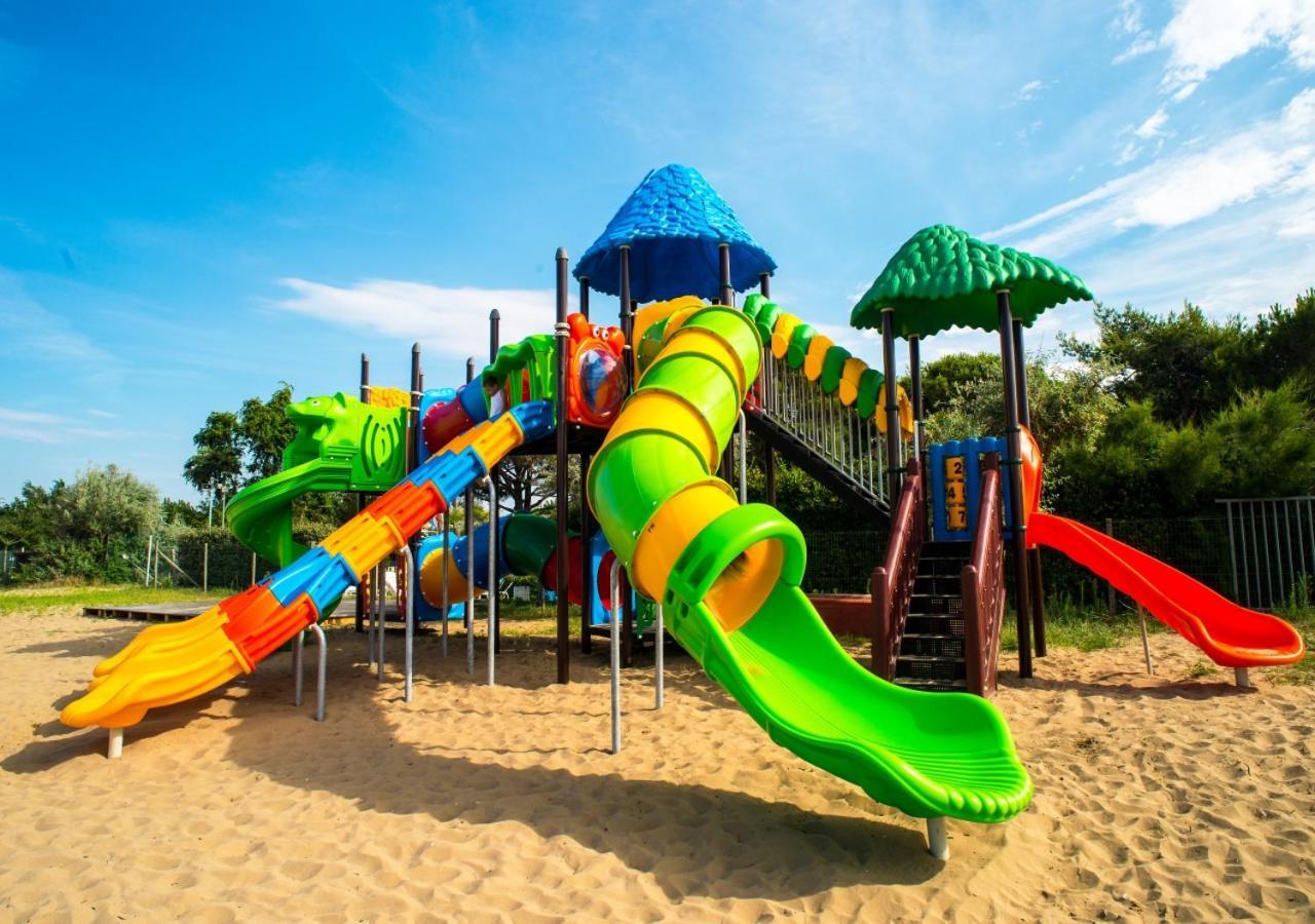 Villa Al Mare Camping - 4 Stelle 카발리노 외부 사진