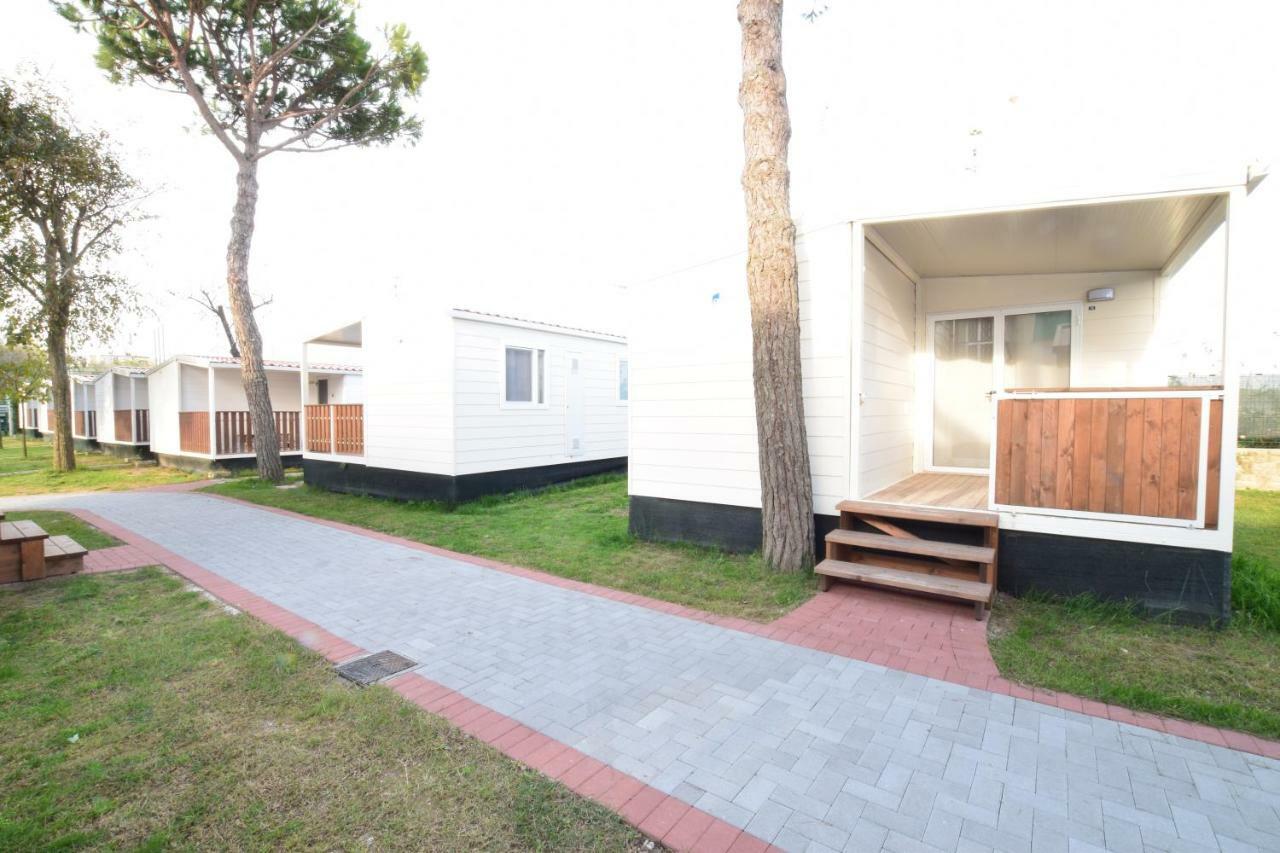 Villa Al Mare Camping - 4 Stelle 카발리노 외부 사진