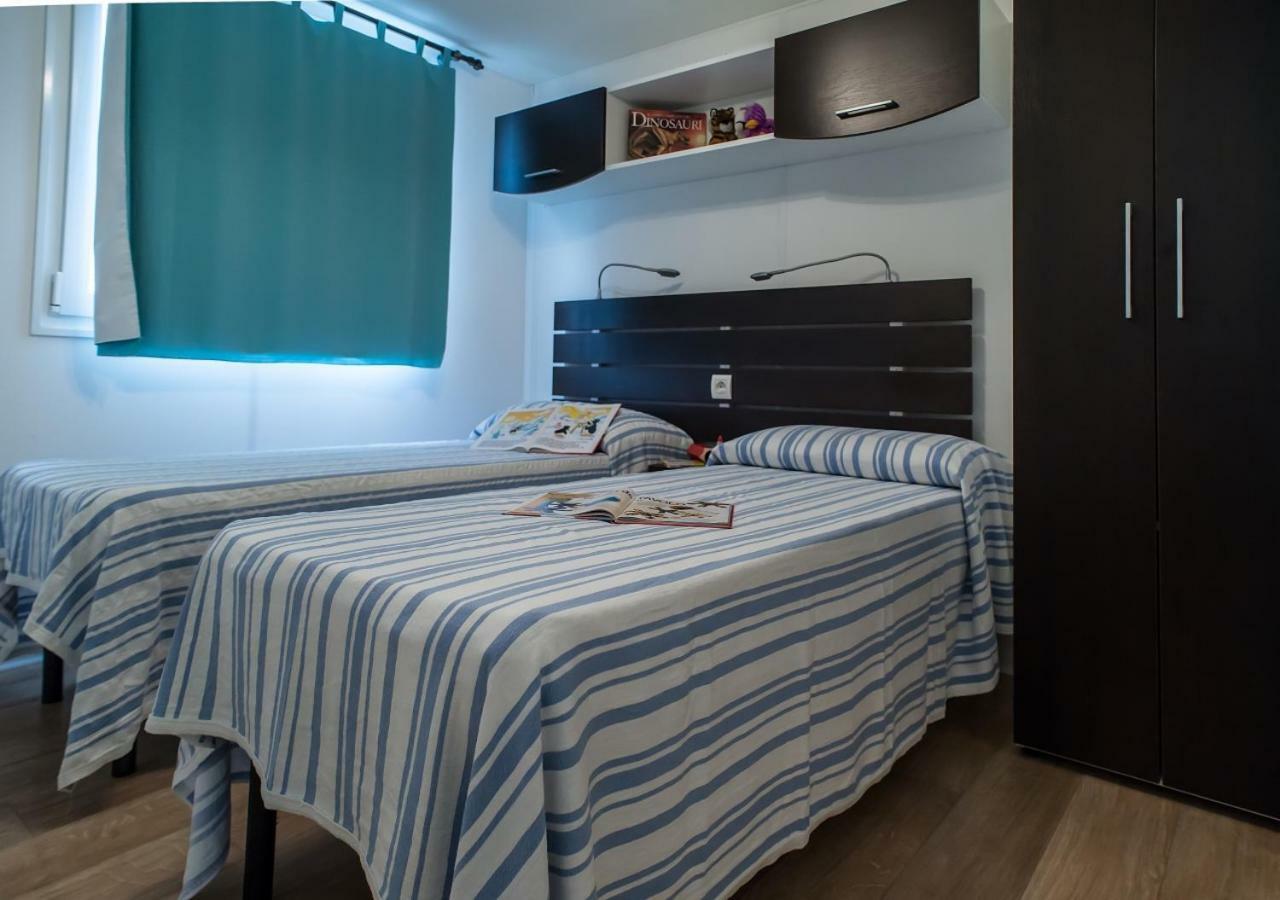 Villa Al Mare Camping - 4 Stelle 카발리노 외부 사진