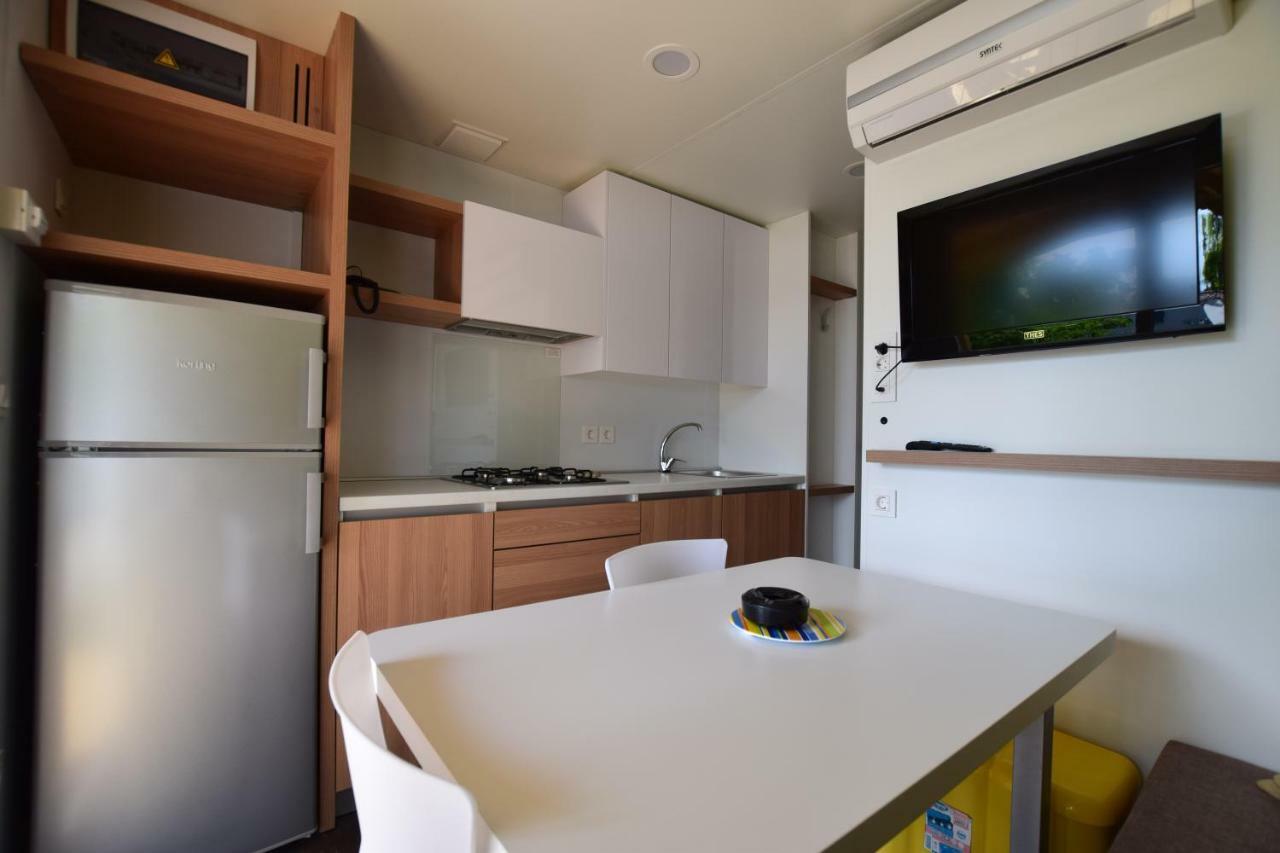 Villa Al Mare Camping - 4 Stelle 카발리노 외부 사진