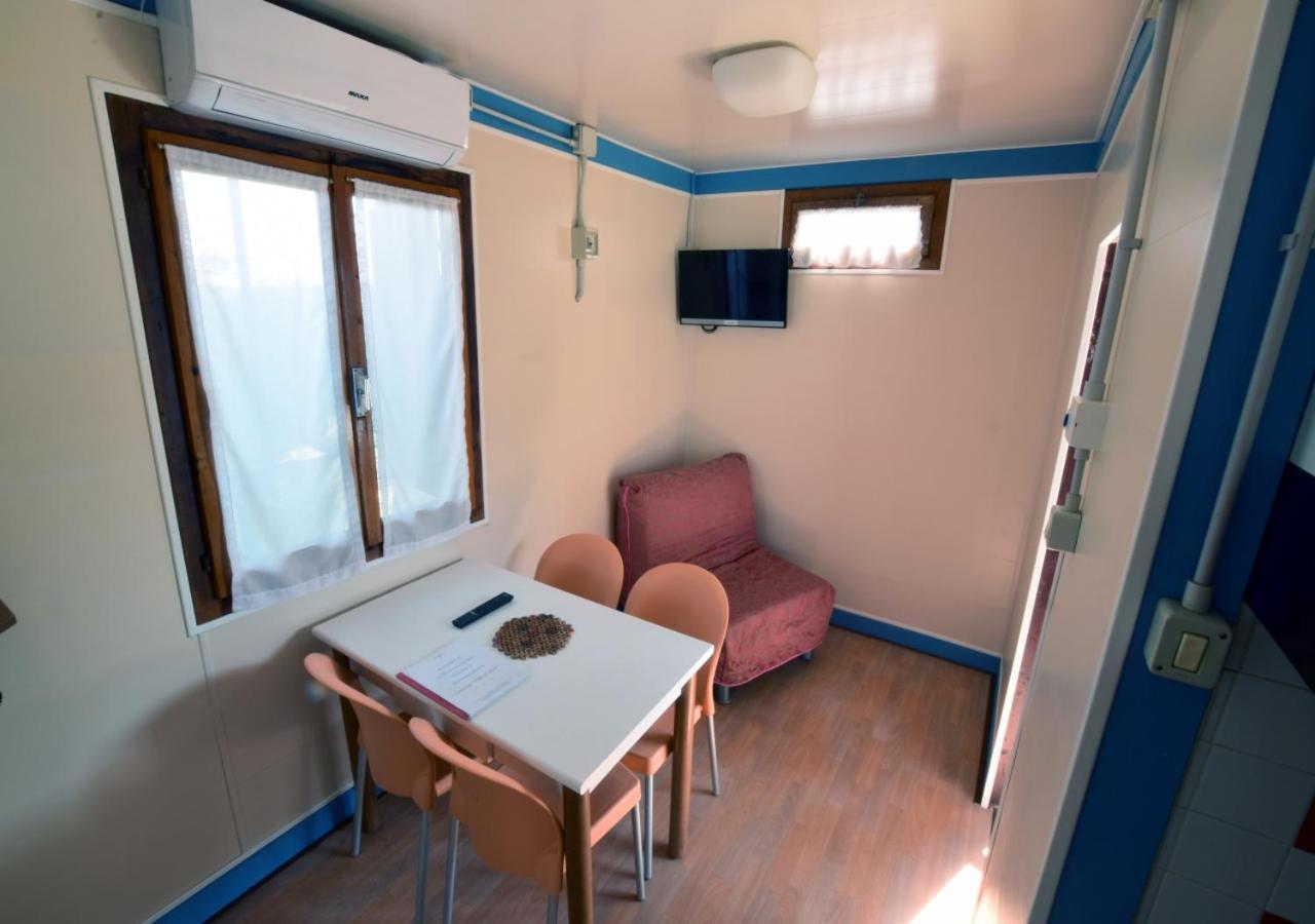 Villa Al Mare Camping - 4 Stelle 카발리노 외부 사진